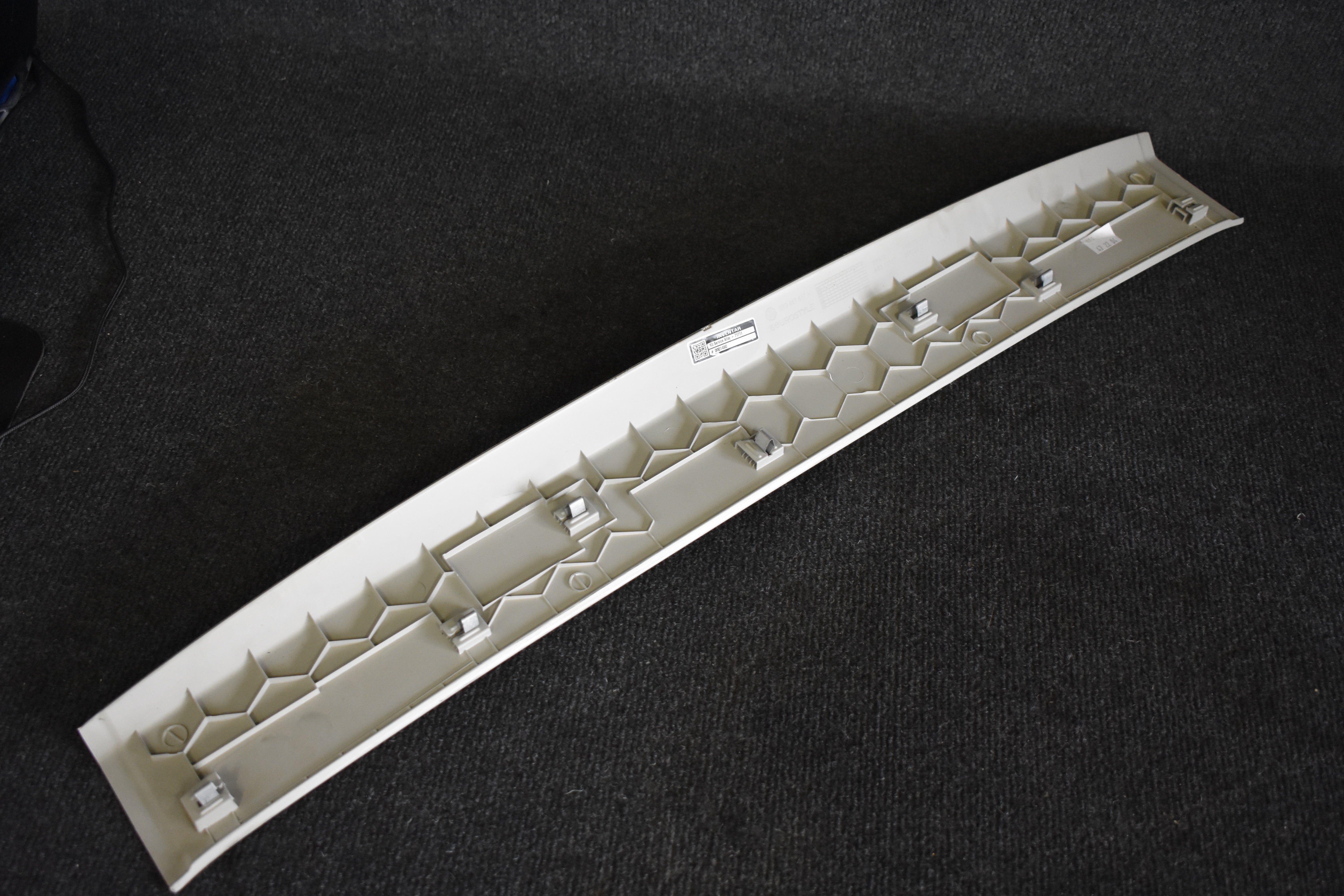 Volkswagen Polo Verkleidung Laderaum hinten oben 6R0867617A