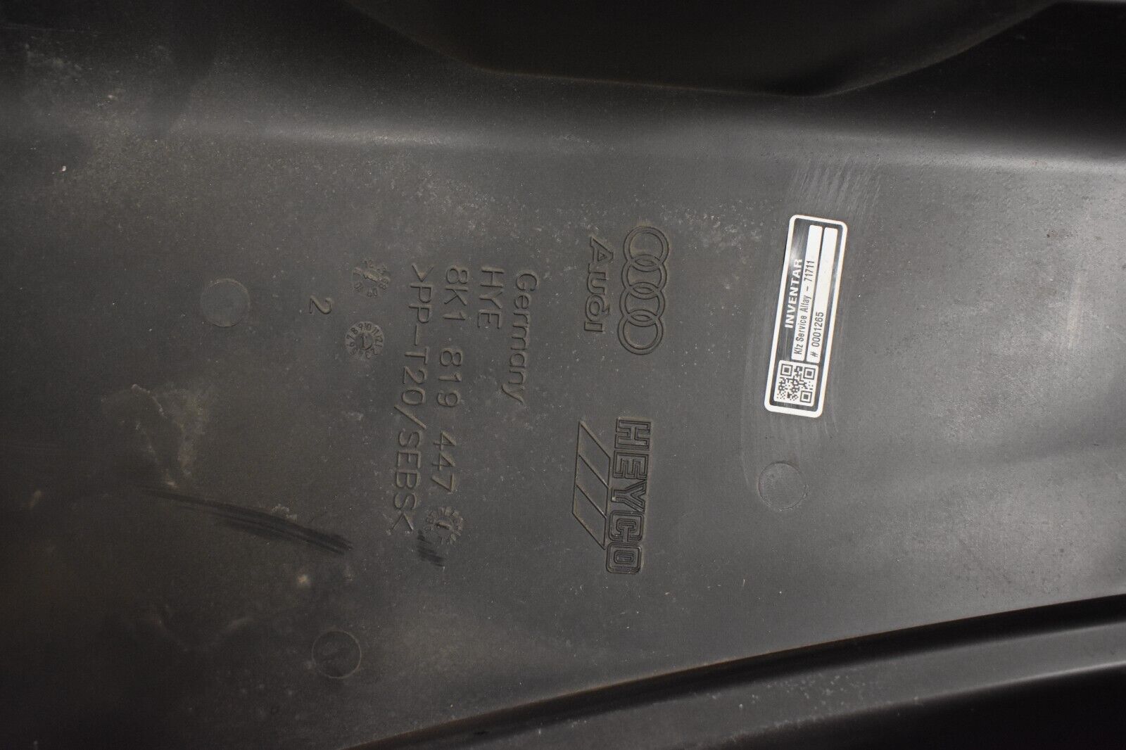 Audi A4 B8 1.8 2.0 TFSI TDI Windlaufabdeckung Abdeckung Wasserkasten 8K1819447